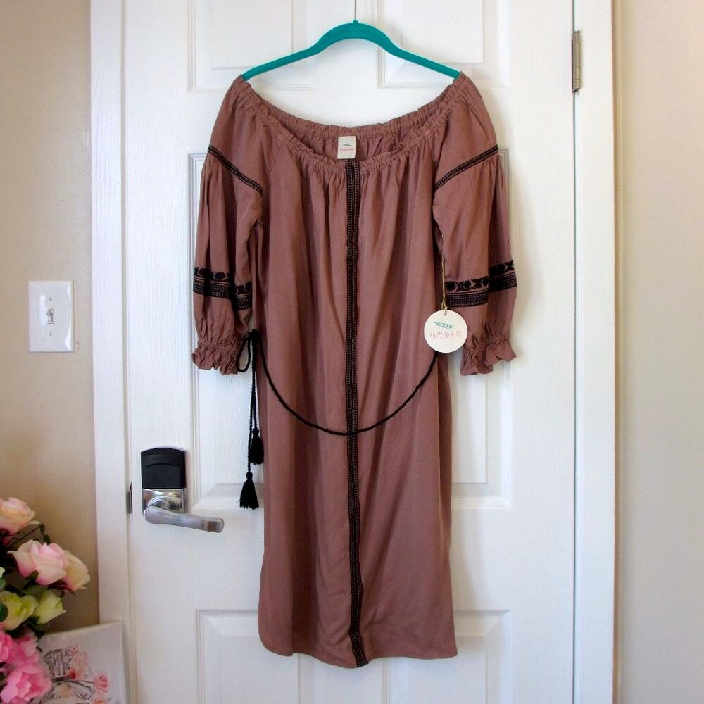 Hummingbird Taupe Dress